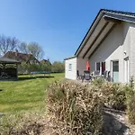 Haus Deik * Busum
